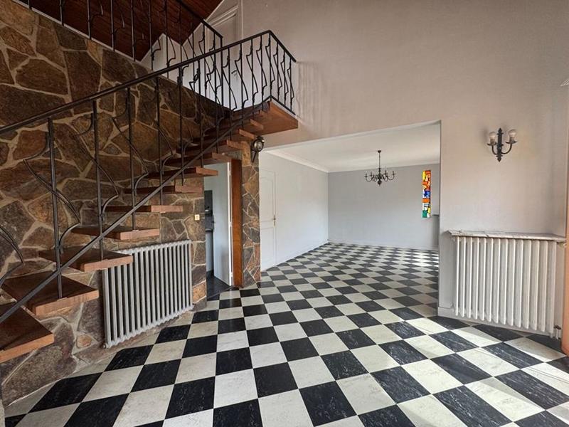 Maison - 123 m² - 5 pièces