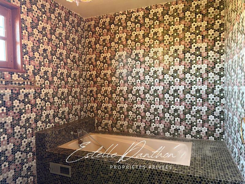 Maison - 193 m² - 8 pièces