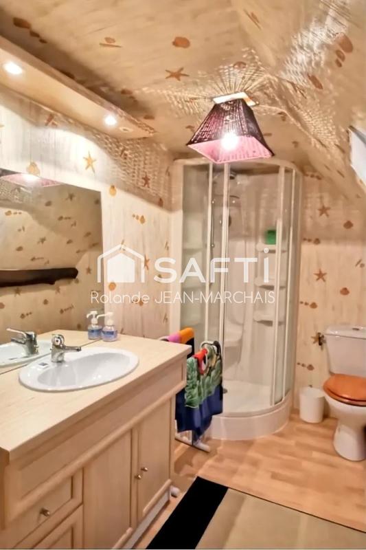 Maison - 182 m² - 6 pièces