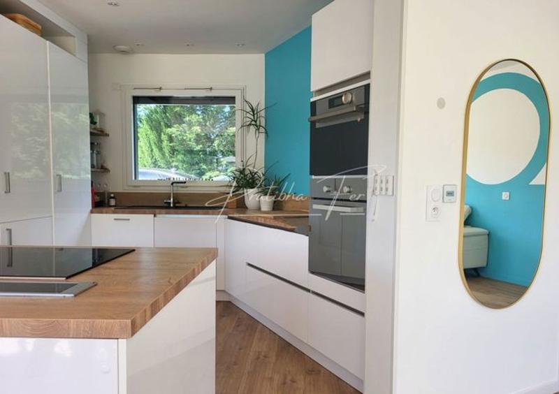 Maison - 122 m² - 6 pièces