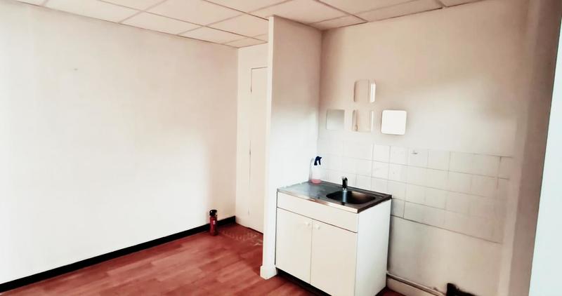 Bureau - 107 m² - 3 pièces