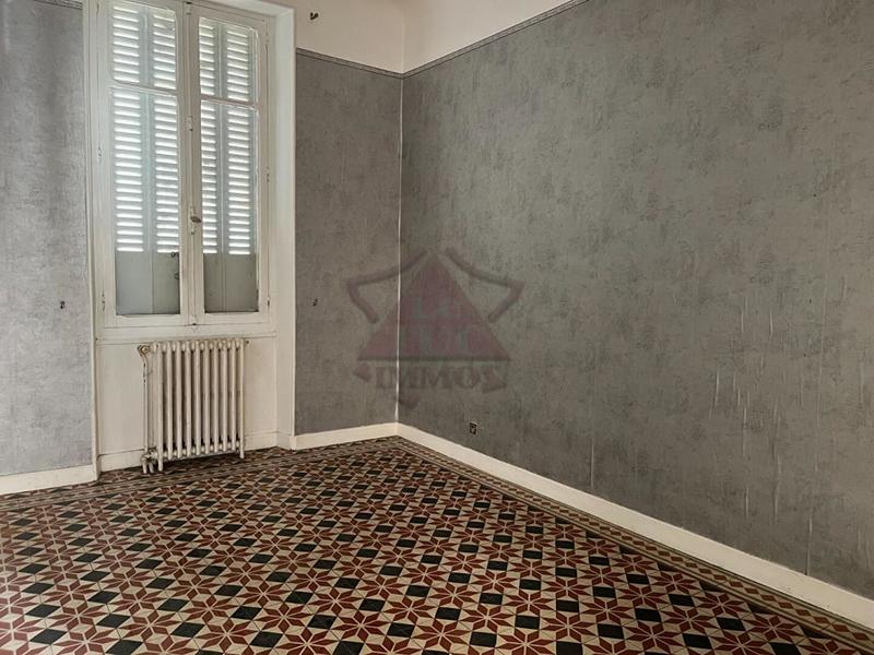 Maison - 196 m² - 8 pièces