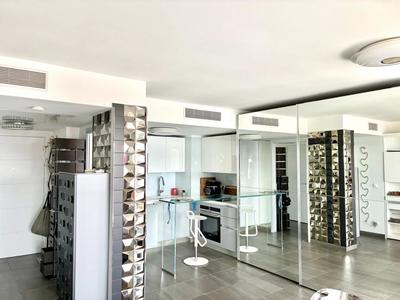 Appartement - 43 m² - 1 pièce