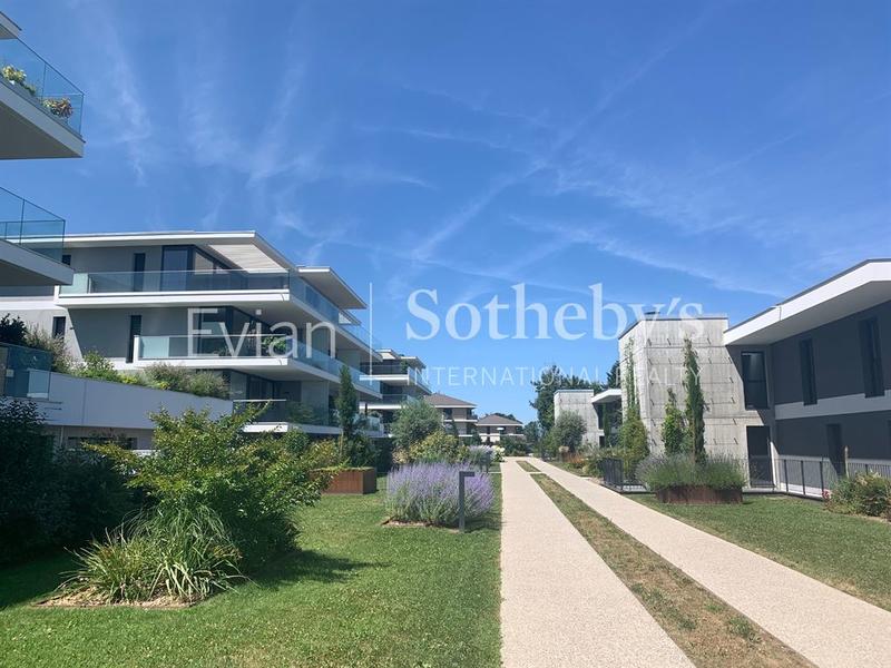 Appartement - 172 m² - 5 pièces