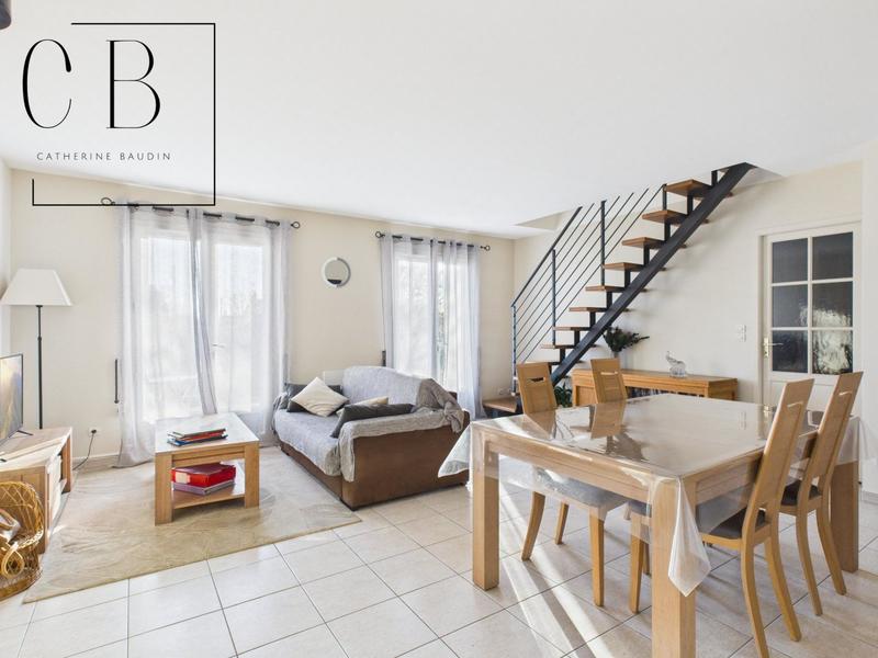 Maison - 115 m² - 6 pièces