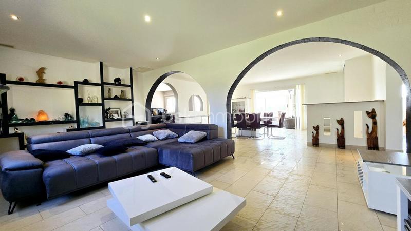 Maison de campagne - 280 m² - 7 pièces