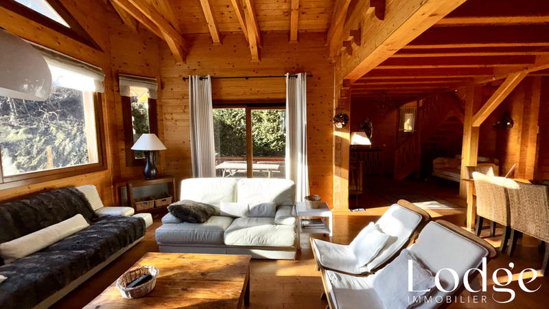 Maison - 160 m² - 5 pièces