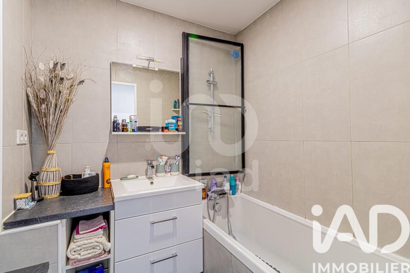 Appartement - 85 m² - 5 pièces