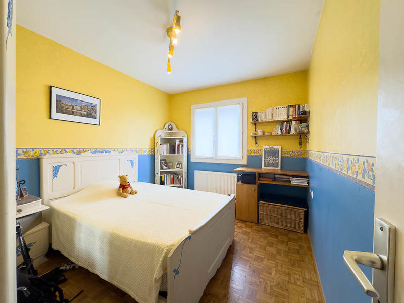 Maison - 90 m² - 5 pièces