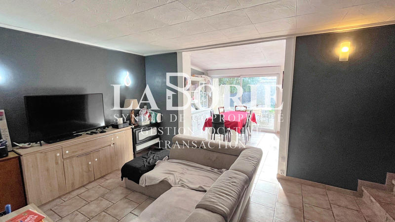 Maison - 82 m² - 5 pièces