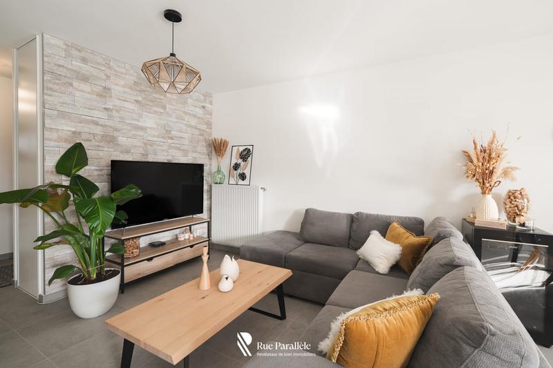 Appartement - 86 m² - 4 pièces