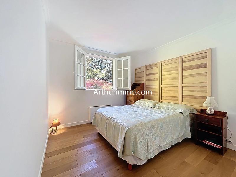 Maison - 168 m² - 7 pièces