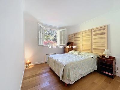 Maison - 168 m² - 7 pièces