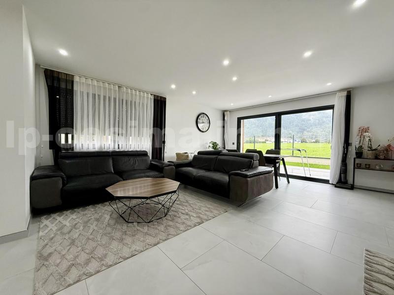 Villa - 95 m² - 5 pièces