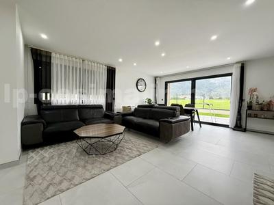 Villa - 95 m² - 5 pièces