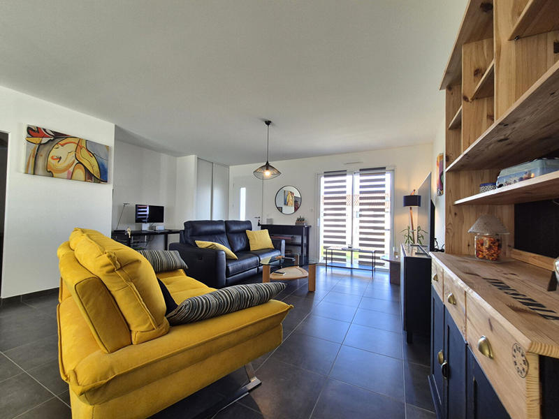 Maison - 94 m² - 4 pièces