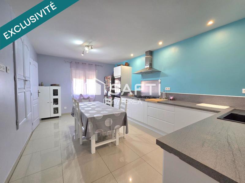 Maison - 535 m² - 20 pièces