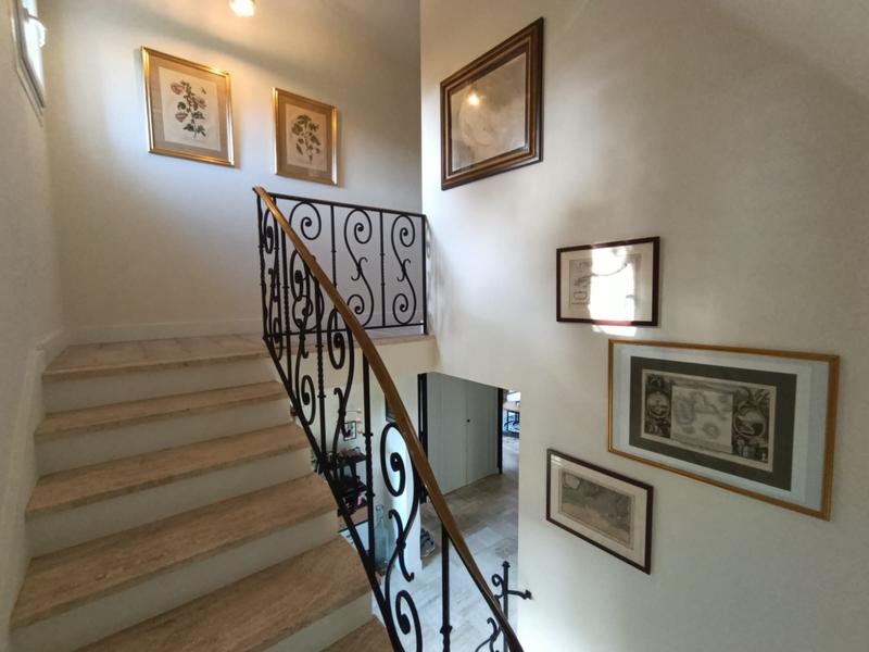 Maison traditionnelle - 190 m² - 6 pièces