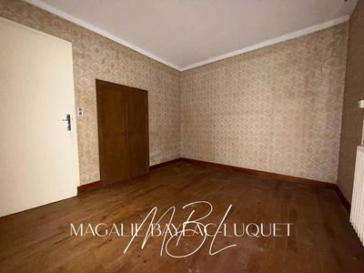 Immeuble - 116 m² - 5 pièces