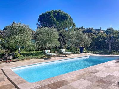 Maison - 112 m² - 5 pièces