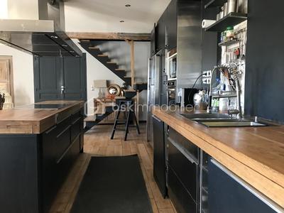 Propriété - 473 m² - 14 pièces