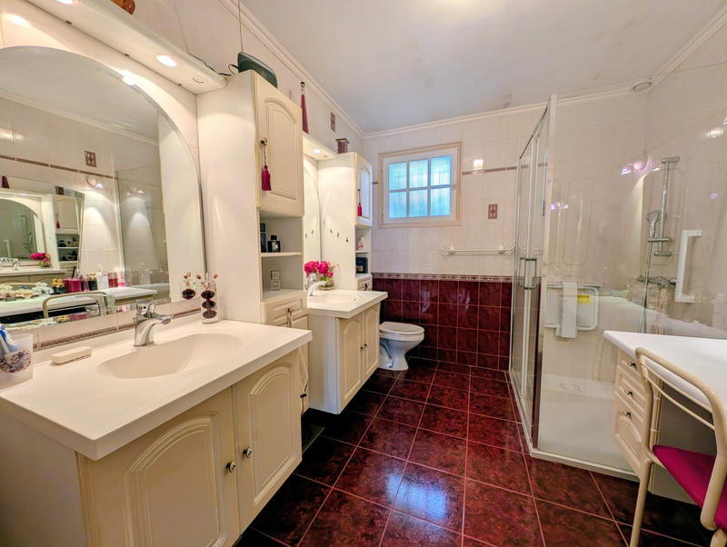 Villa - 141 m² - 4 pièces