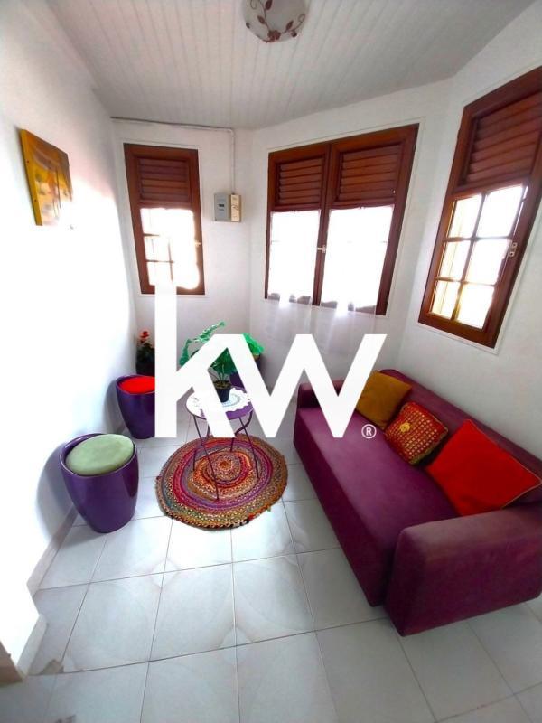 Villa - 261 m² - 11 pièces