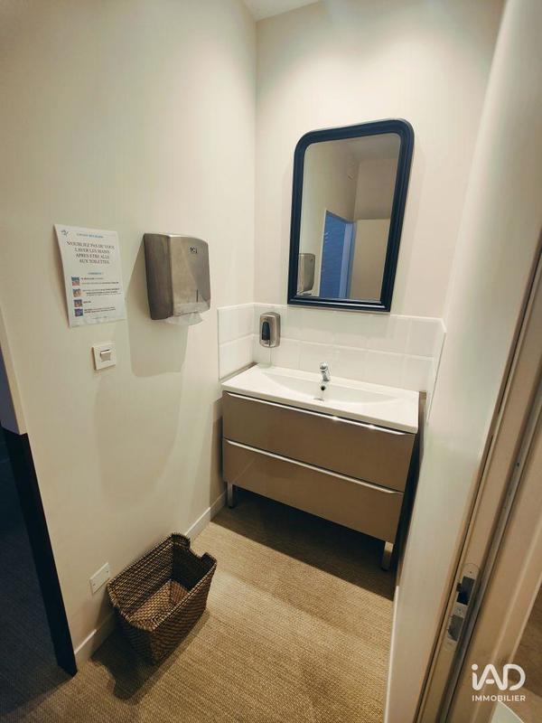 Local commercial - 135 m²