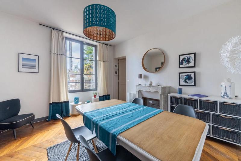 Maison - 187 m² - 6 pièces