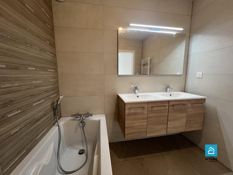 Appartement - 82 m² - 4 pièces