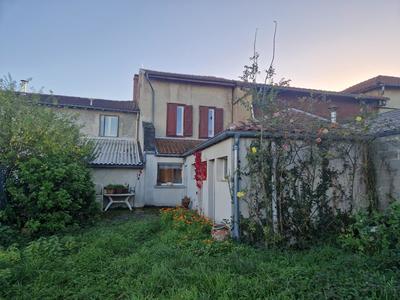 Maison - 138 m² - 5 pièces