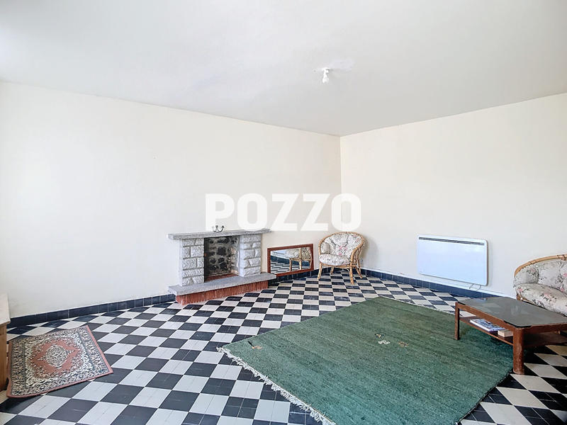 Maison - 140 m² - 6 pièces