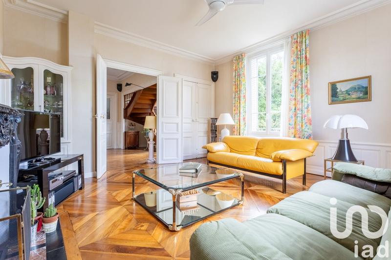 Appartement - 166 m² - 5 pièces