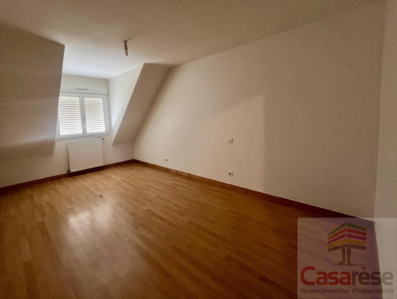 Appartement - 145 m² - 6 pièces