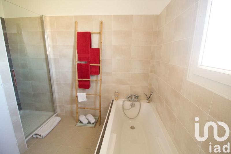 Maison - 105 m² - 4 pièces