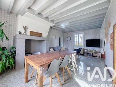 Maison - 137 m² - 5 pièces