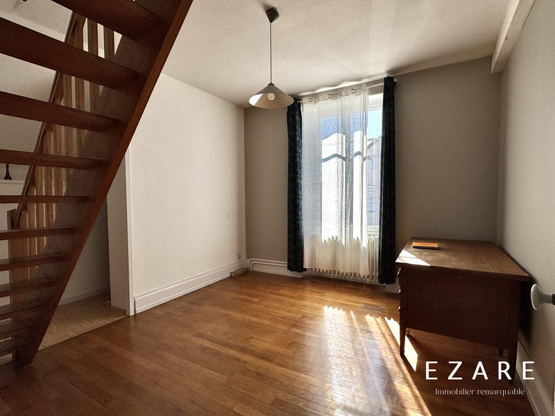 Maison - 164 m² - 7 pièces