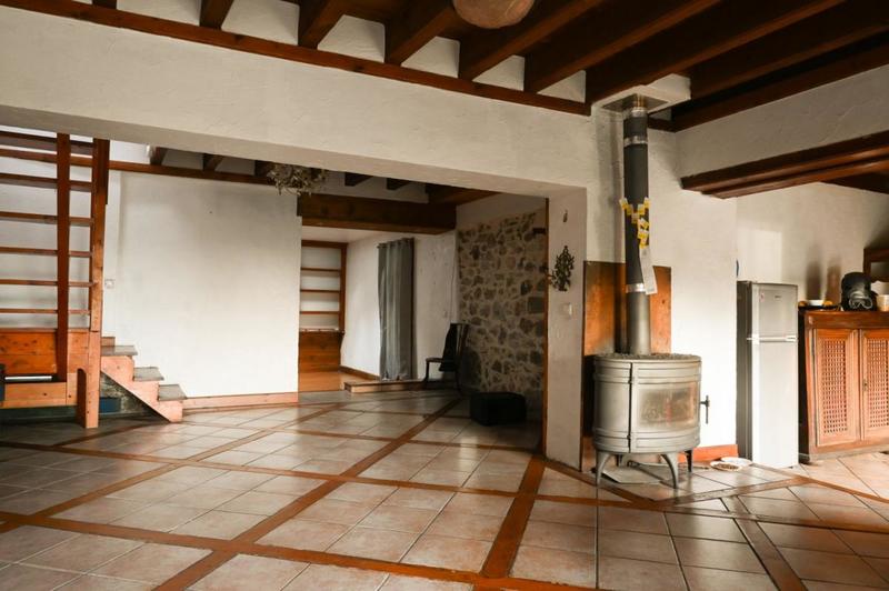 Maison - 110 m² - 4 pièces