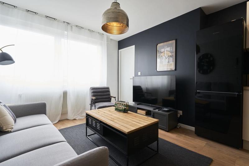 Appartement - 85 m² - 5 pièces