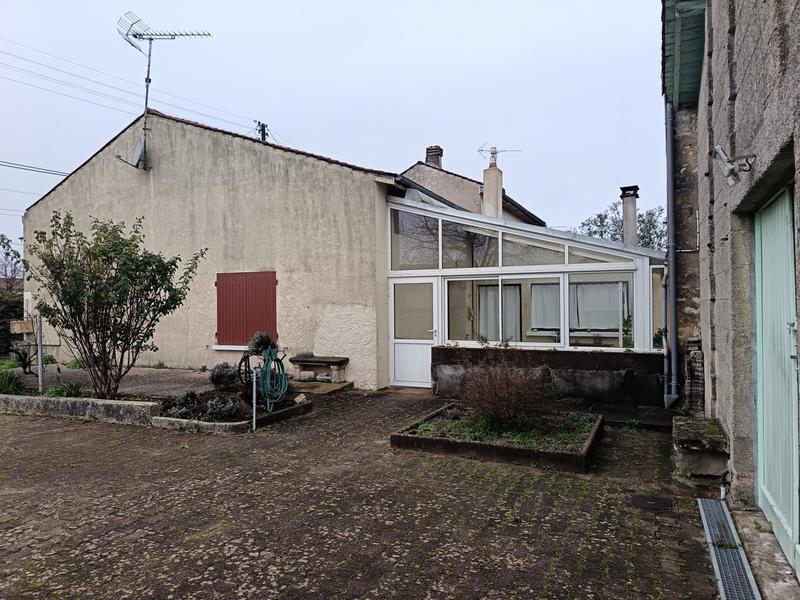 Maison - 110 m² - 4 pièces