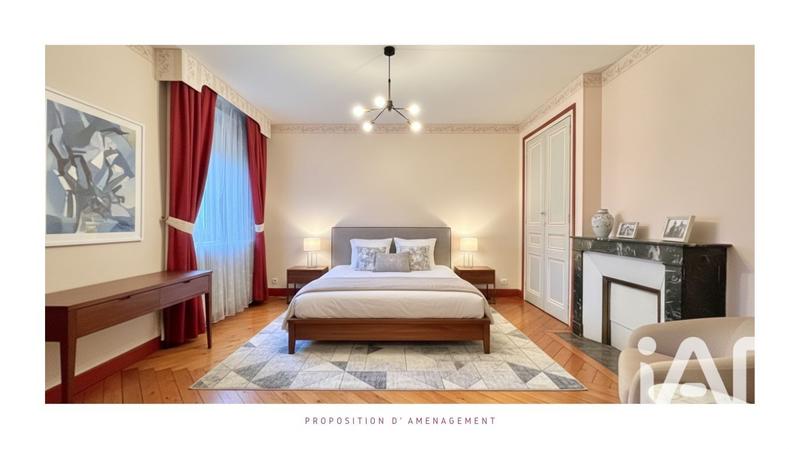 Maison - 200 m² - 7 pièces