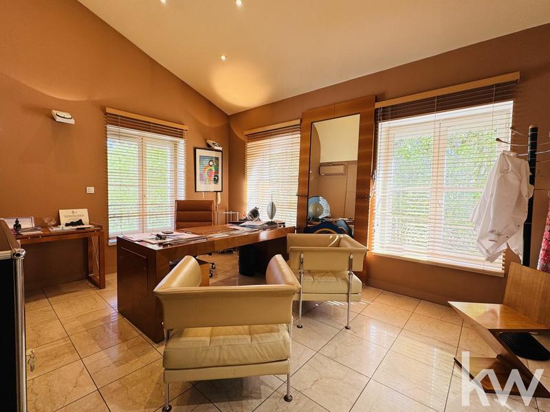 Appartement - 121 m² - 5 pièces