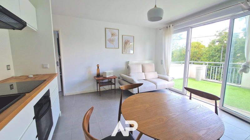 Appartement - 44 m² - 2 pièces