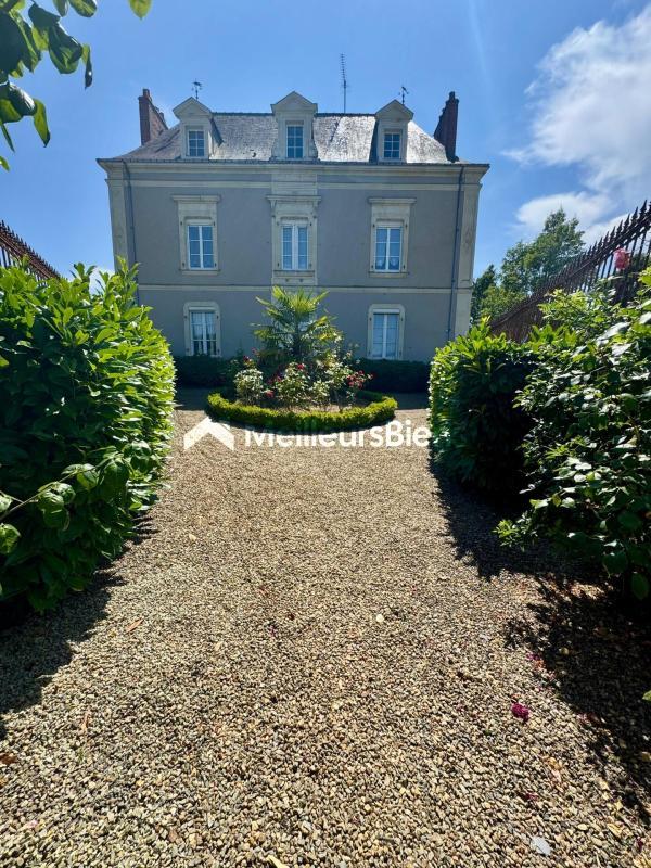 Maison de maîtres - 226 m² - 9 pièces