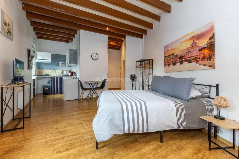 Immeuble - 80 m² - 4 pièces