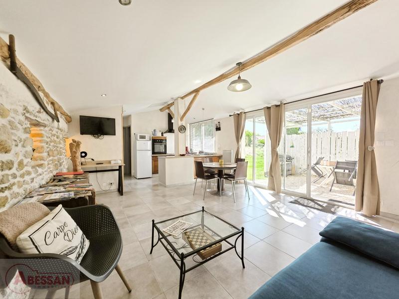 Maison - 457 m² - 16 pièces