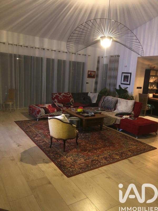 Maison de maîtres - 175 m² - 4 pièces