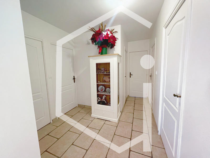 Maison - 105 m² - 4 pièces