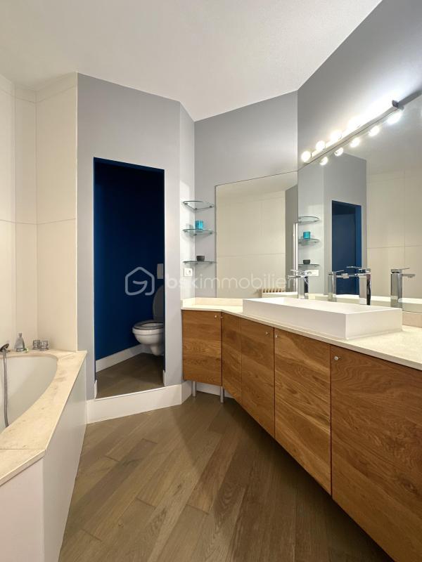 Duplex - 94 m² - 5 pièces