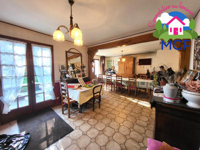 Maison - 135 m² - 6 pièces